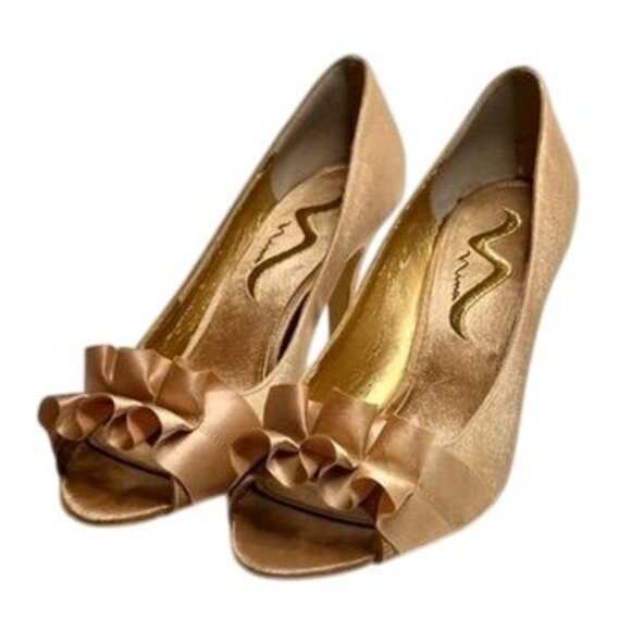 Nina Beige Satin Peep-Toe Heels Formal Ruffle Glam Party Womens 9 Cocktail Dress - Picture 3 of 15